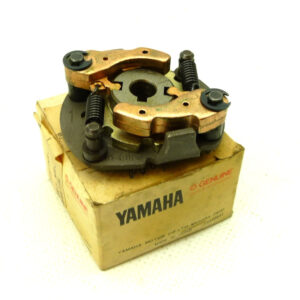 Yamaha governor assy (256-81653-10)