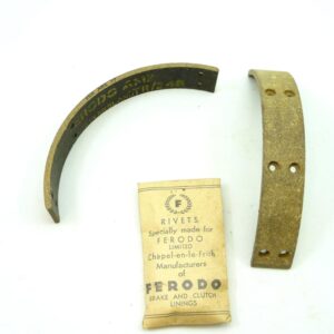 Ferodo AM2 brake lining kit for Tiger 100 + spring hub models + Tiger 110 (37-631 + 37-1129)