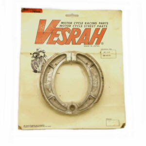 Yamaha XT 500 Pair of rear brake shoes by Vesrah (214-25130-00)