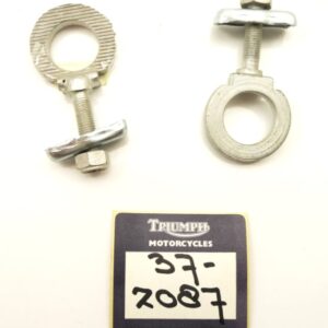 Triumph T100-T120-T150 Rear wheel adjuster set