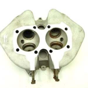 Triumph T110 / TR6 cylinder head 8-stud type 70-3924 / E3924