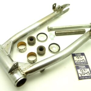 Triumph T120 - T150 rear swinging arm (83-0045 / 83-3233 / 82-7845)