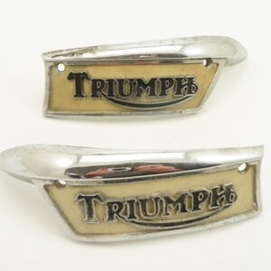 Triumph T120-T140 Pair of genuine tankbadges (82-9700 / 82-9701)