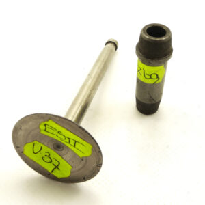 Norton ES2 - 18 -19   Valve + guide (A3-142